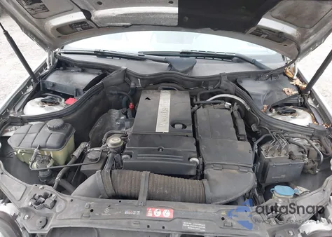 2005 Mercedes-Benz C 230 Kompressor Sport z USA, uszkodzony, nr VIN WDBRF40J95F622394